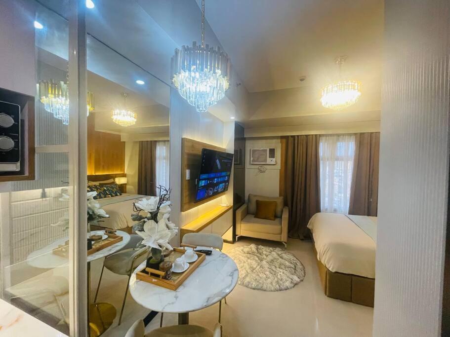 Marias Suite Near Manila Bay Free Use Of Pool Exterior foto