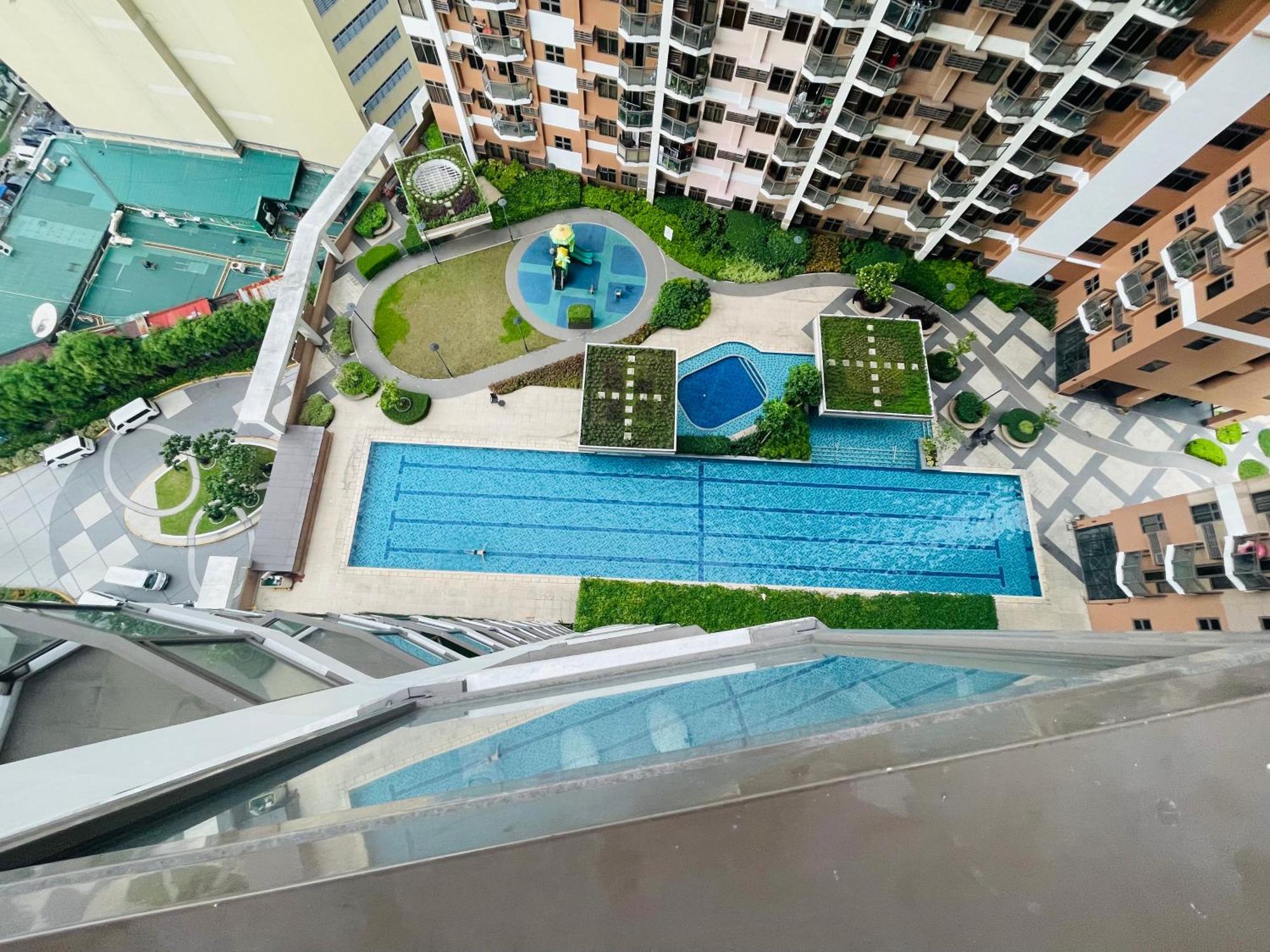 Marias Suite Near Manila Bay Free Use Of Pool Exterior foto